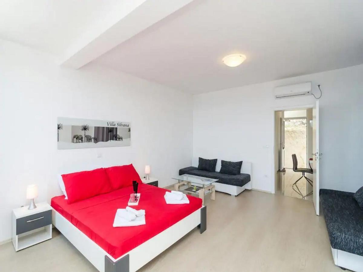 Apartments Villa Silvana Млини Экстерьер фото