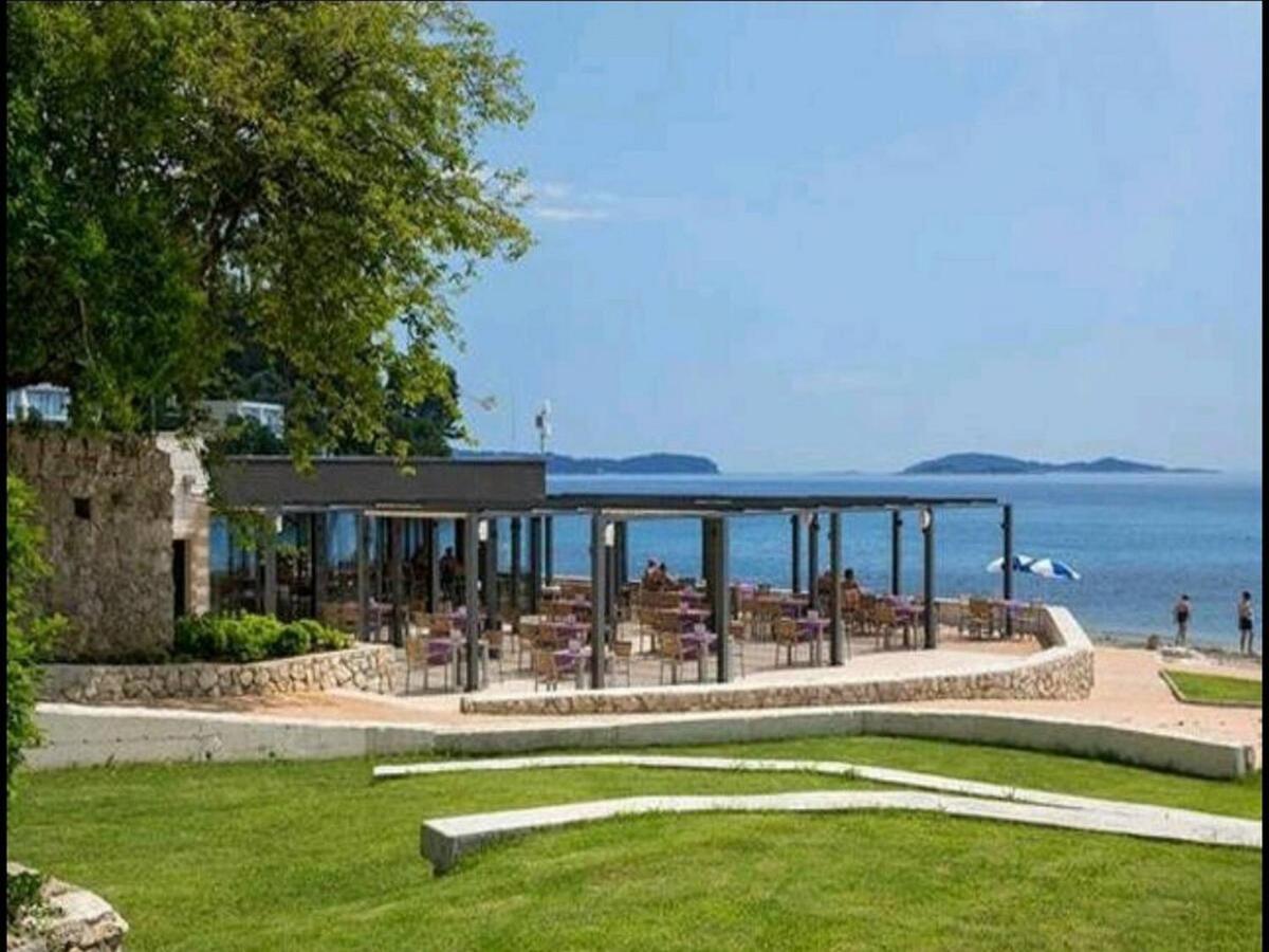 Apartments Villa Silvana Млини Экстерьер фото