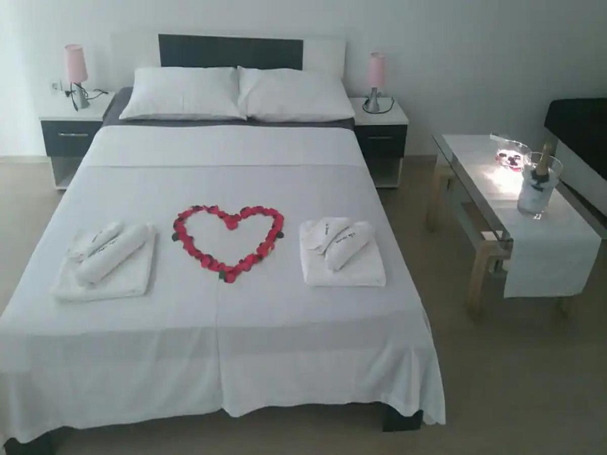 Apartments Villa Silvana Млини Экстерьер фото